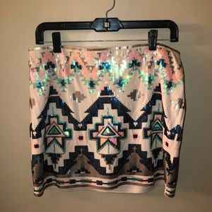 nude and sequined mini skirt